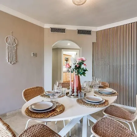 Apartment Heerlijk Rustgevend Estepona